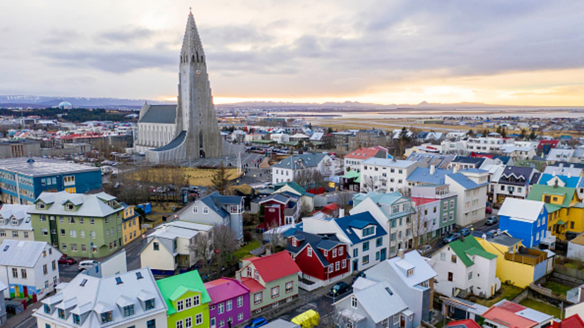 Reykjavik – Voyage Féérique Insulaire